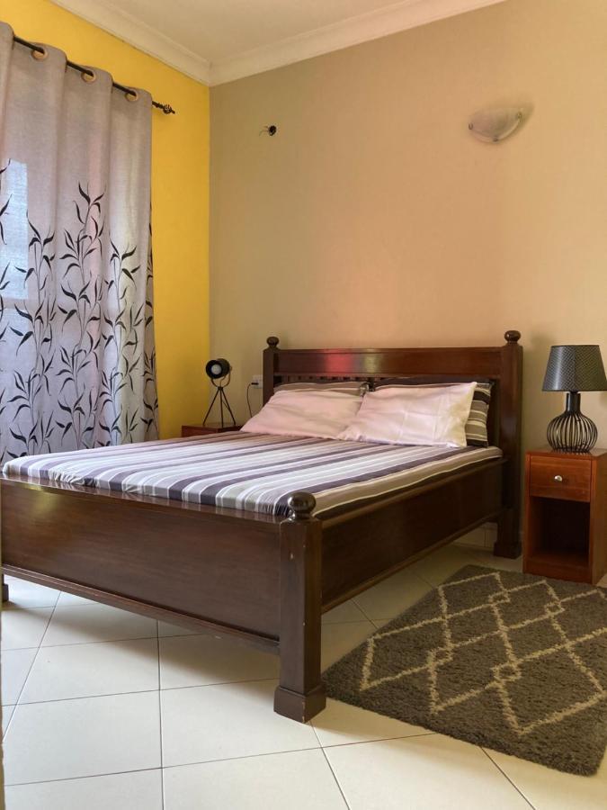 Thegatsbystyle By Jevas Appartement Dar es Salaam Buitenkant foto